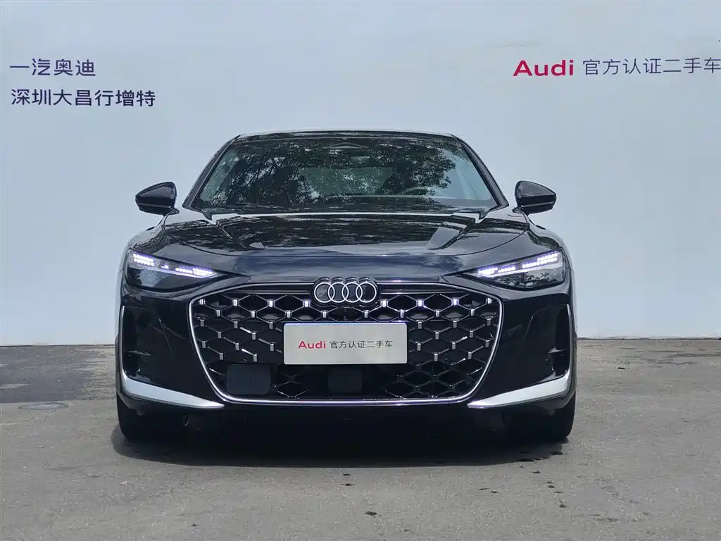 Фото 2 - Audi A6L