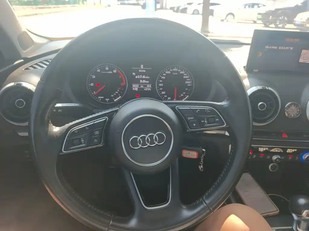 Фото 11 - Audi A3