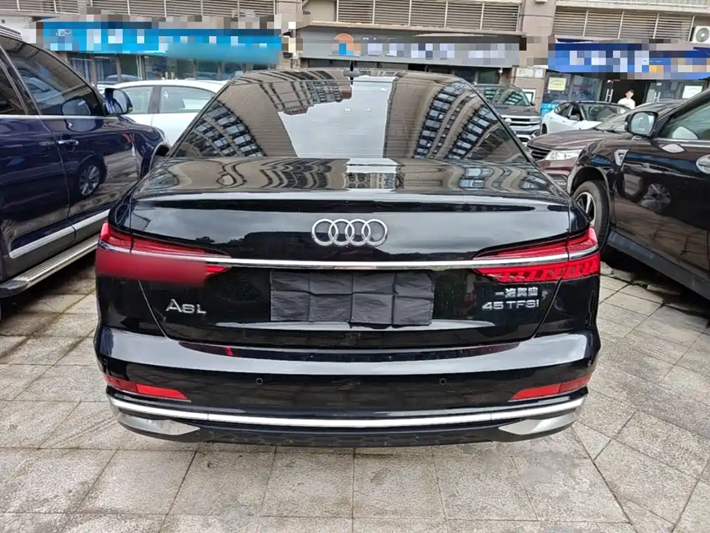 Audi A6L 2023 45 TFSI Premium Selection Dynamic фото 6
