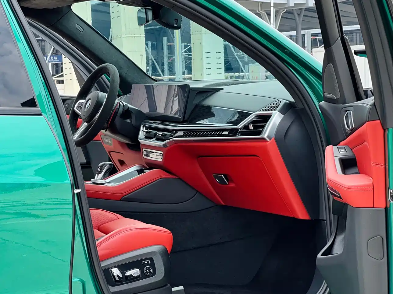 BMW X5 M 2023 Model X5 M Thunder Edition фото 6