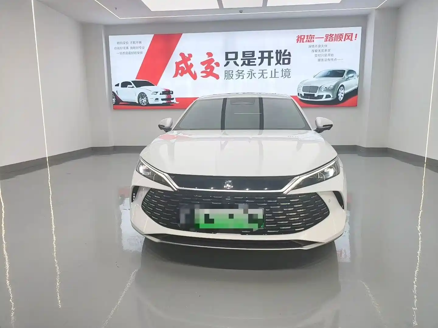 صورة 2 - BYD Qin L