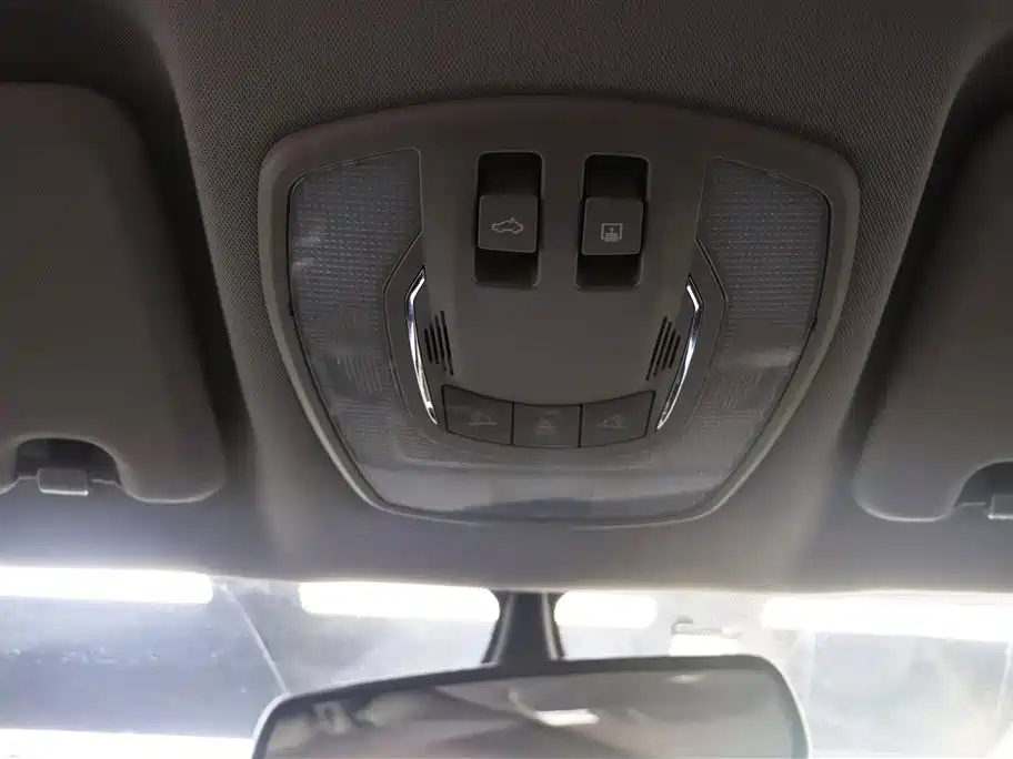 BAIC Senova X65 2015 2015 2.0T Automatic Luxury
