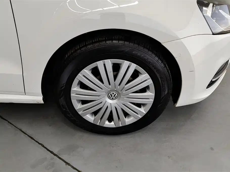 Volkswagen Polo 2018 1.5L Auto Comfort фото 6
