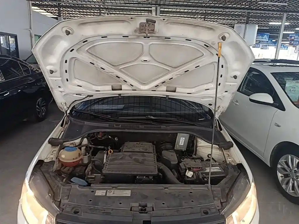 Volkswagen Santana 2016 1.6L Automatic Trend Edition фото 20