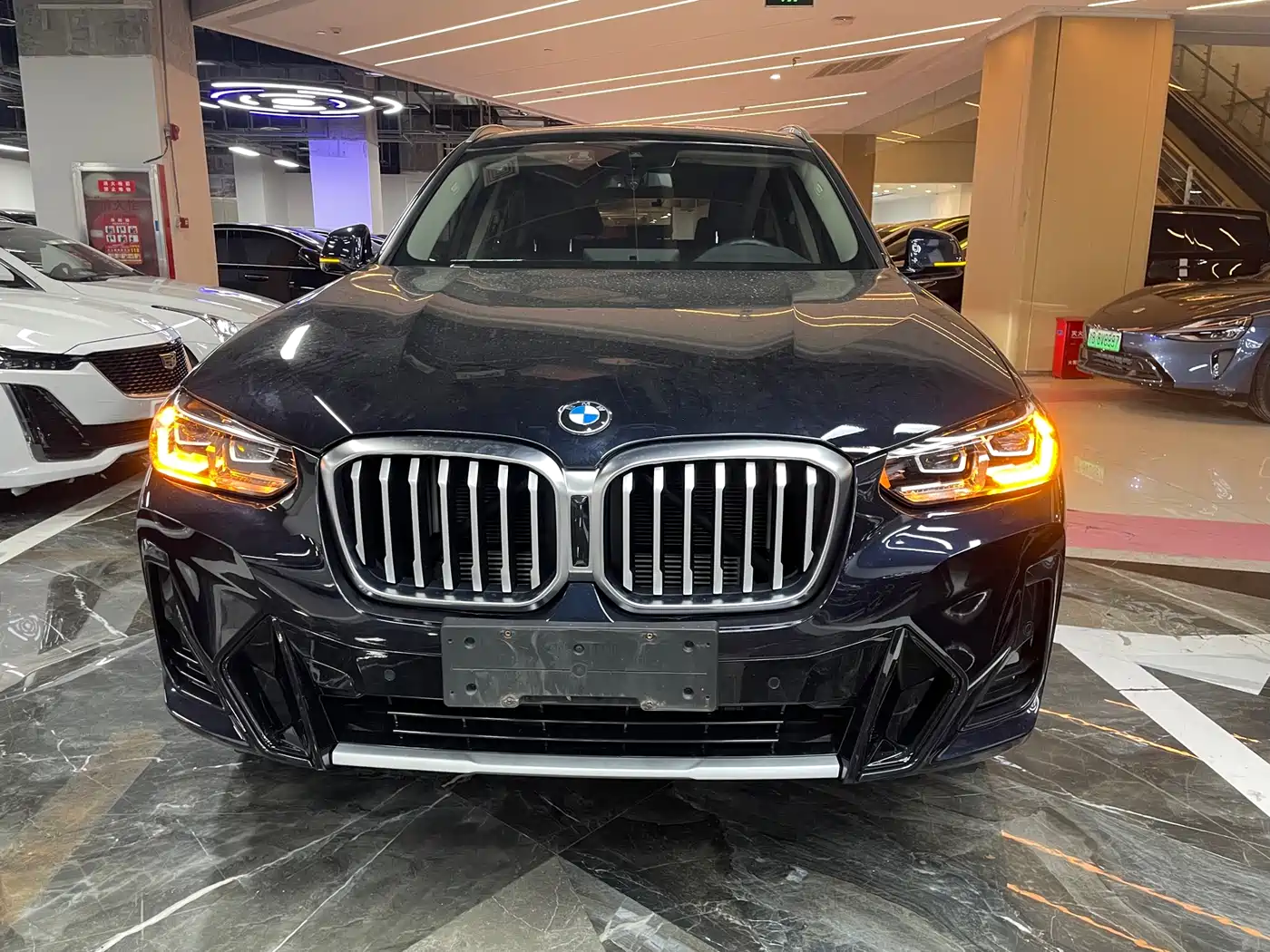 BMW X3 2023 xDrive30i Leading M Night Package фото 2