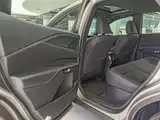 Фото 23 - Lexus RX
