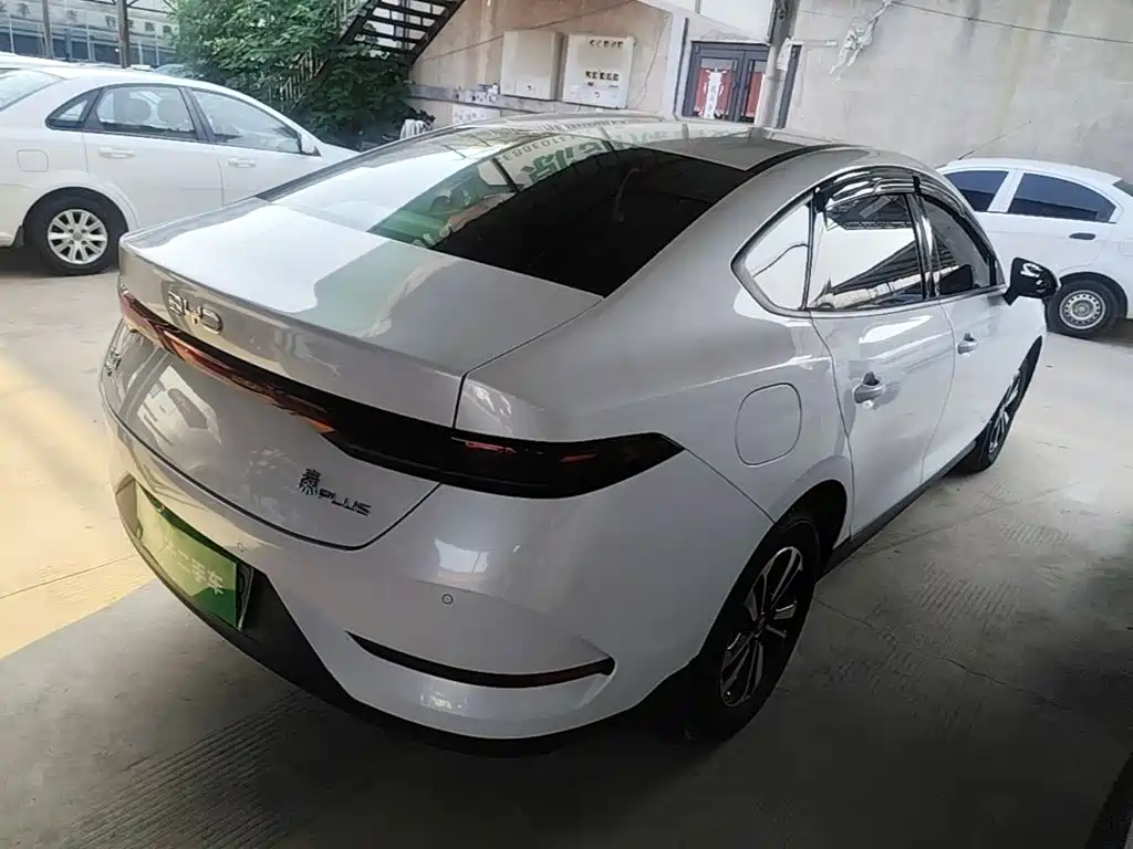 BYD Qin PLUS 2026 2026 DM-i Smart Edition 128KM Progressive