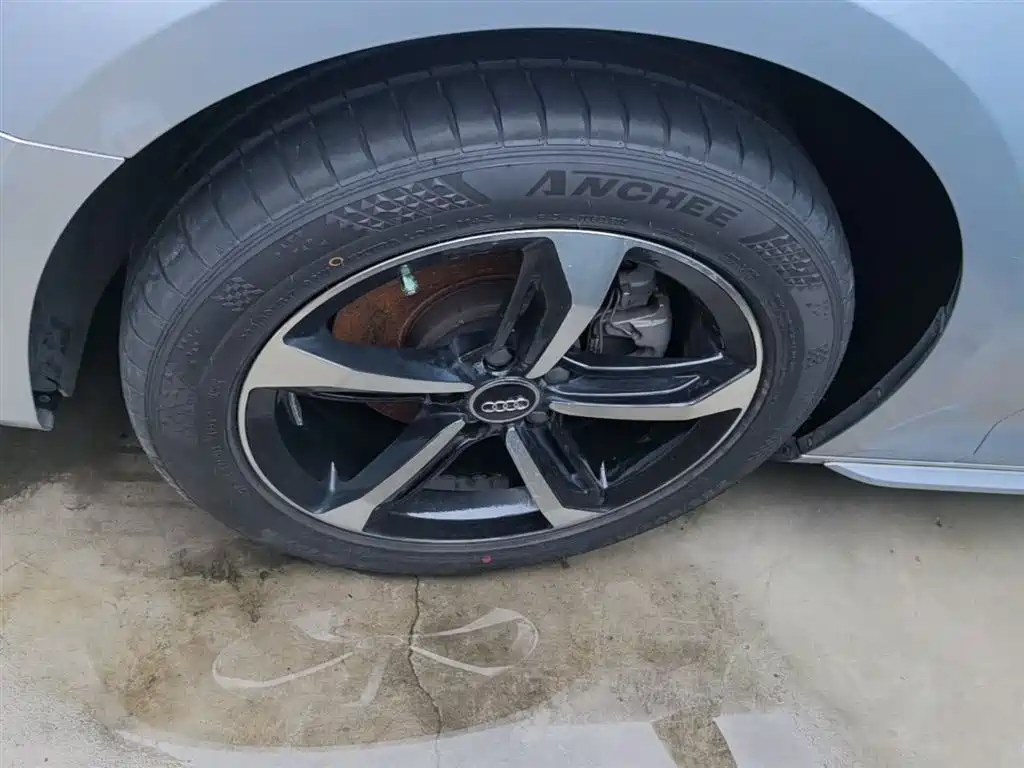 Audi A4L 2019 40 TFSI Progressive (China VI) фото 23