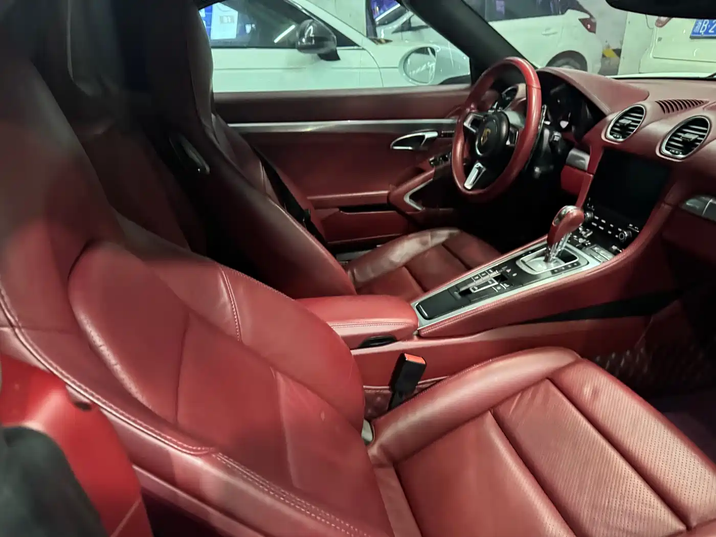 Porsche 718 2016 Boxster 2.0T фото 17