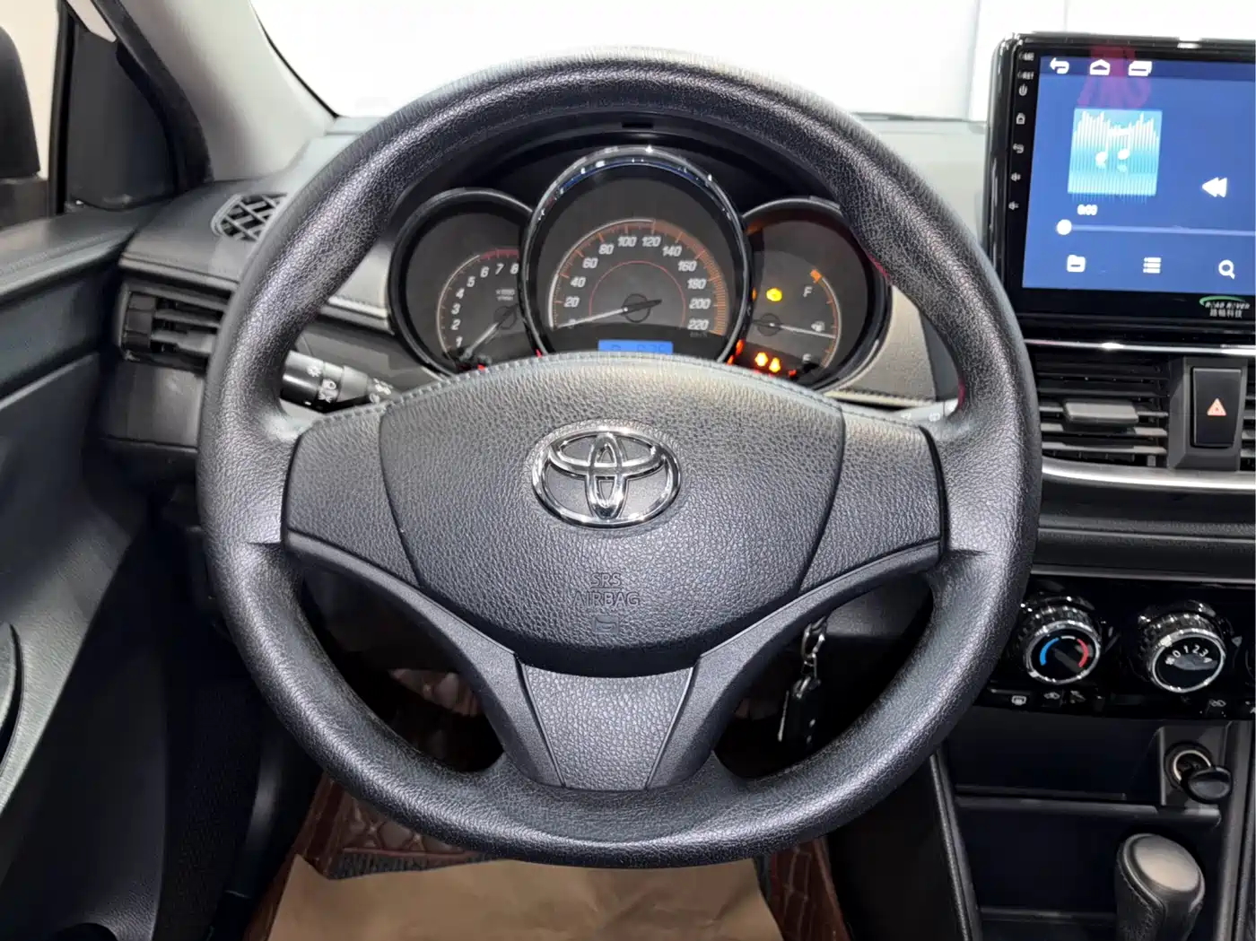 Toyota YARiS L Zhi Xuan 2020 1.5L CVT Leading Edition фото 7
