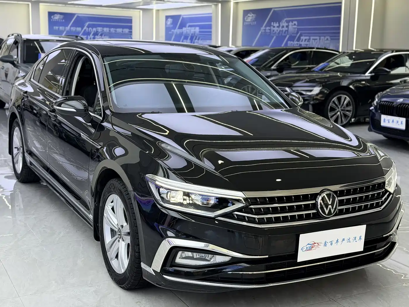 Volkswagen Magotan 2024 2 Million Units Public Sharing Edition 280TSI DSG Comfort фото 3