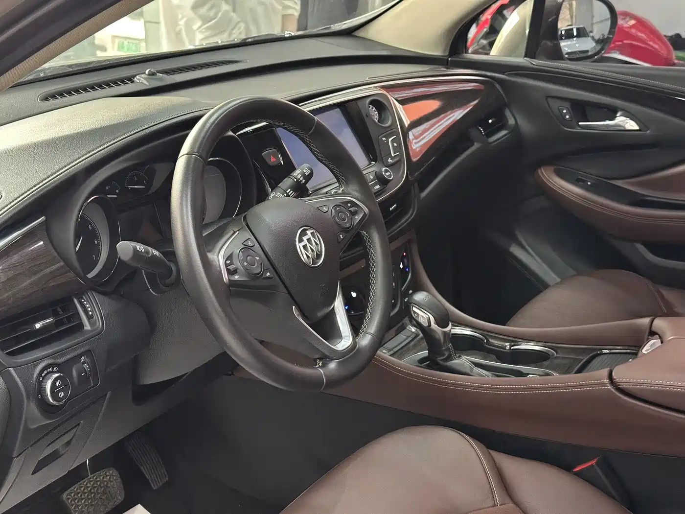 Buick Envision Plus 2017 20T 2WD Luxury фото 3