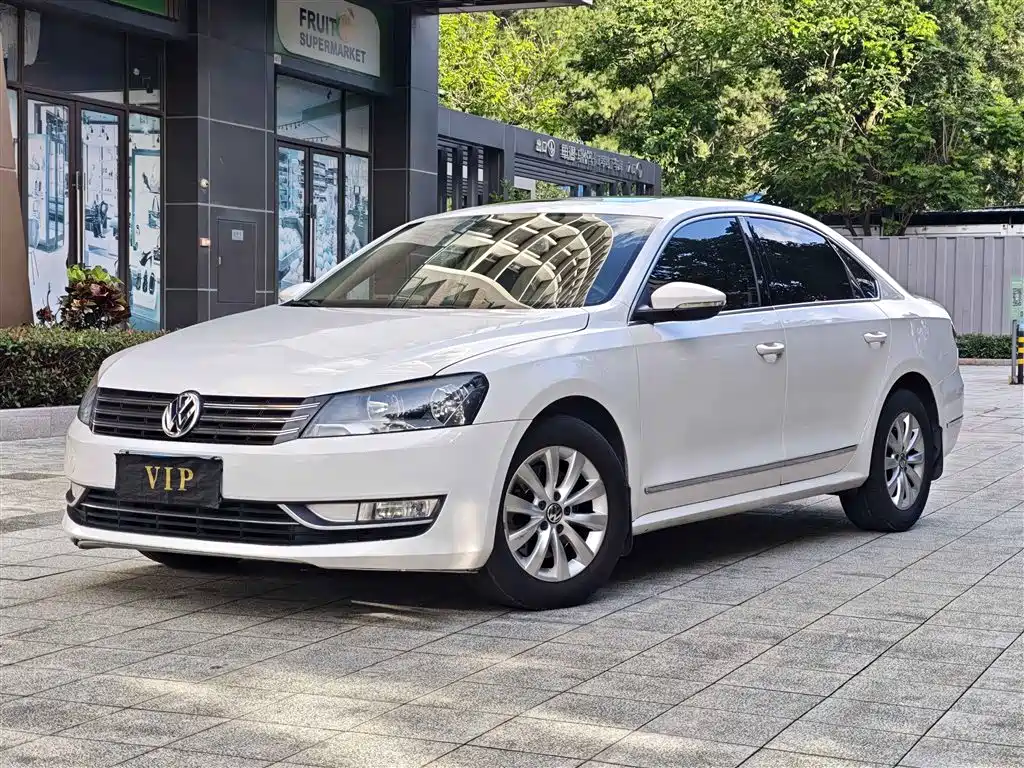 Volkswagen Passat 2011 1.8TSI DSG Honor Edition