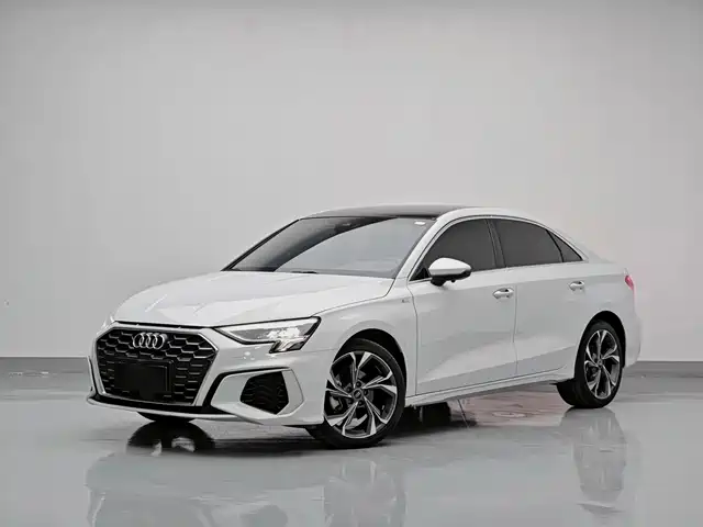 Audi A3 Рестайлинг, A3L Limousine 35 TFSI, Люкс Спорт