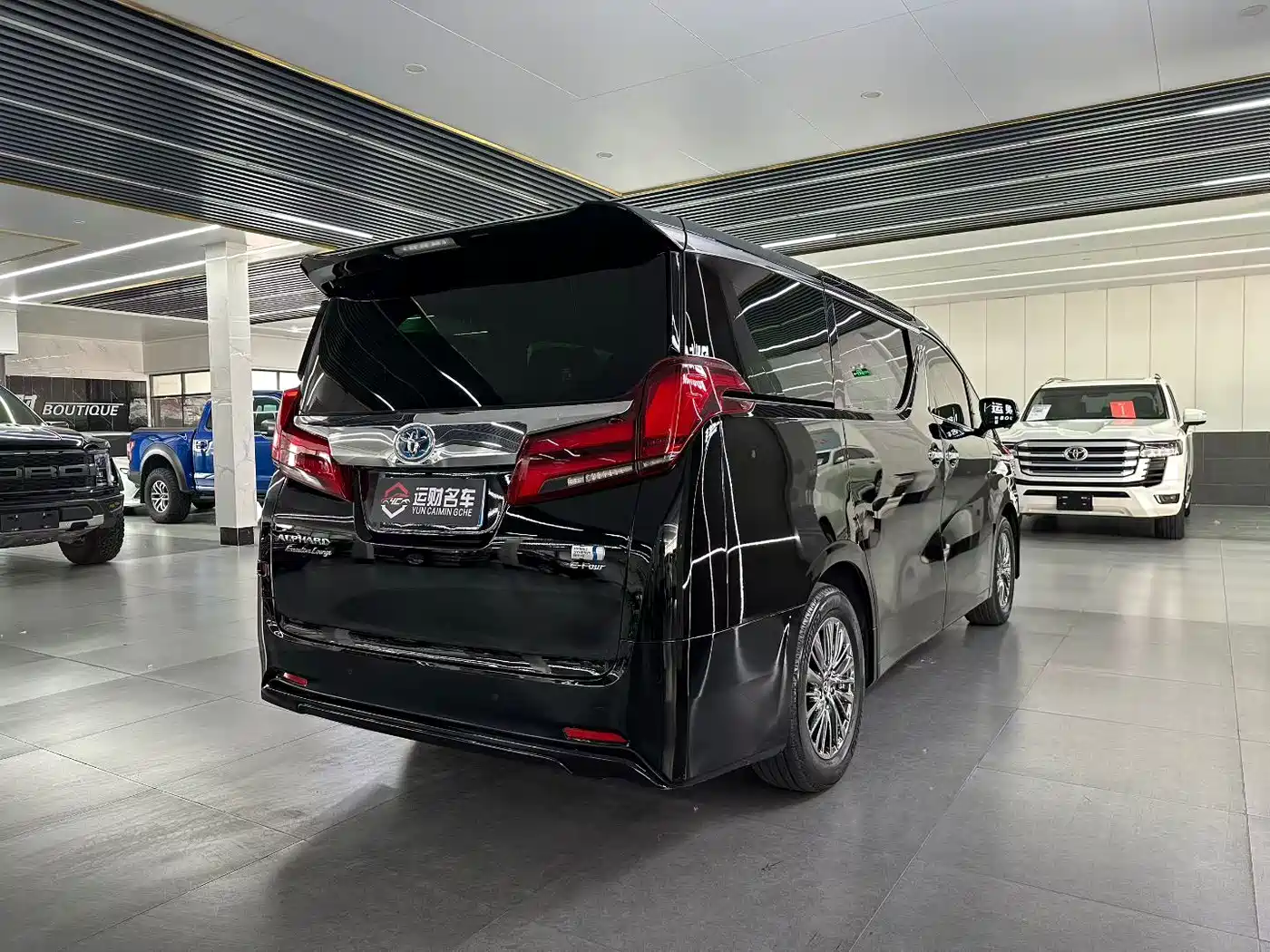 Toyota Alphard 2021 Hybrid 2.5L Premium фото 9