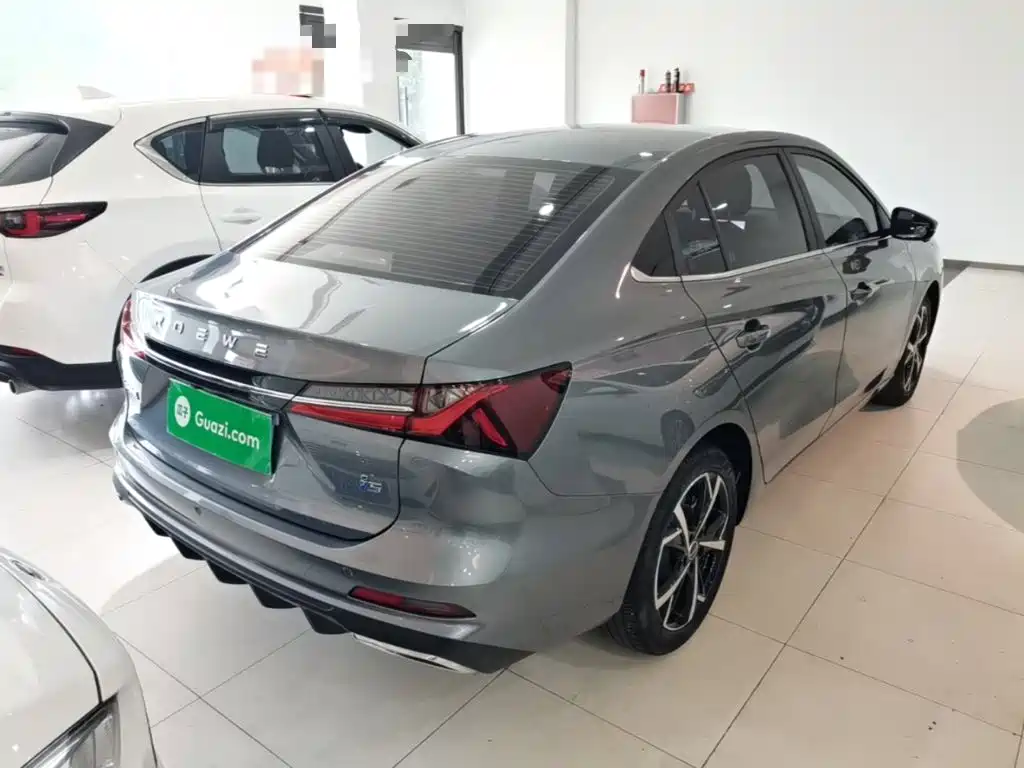 Roewe i5 2025 2024 1.5L CVT Prestige Edition