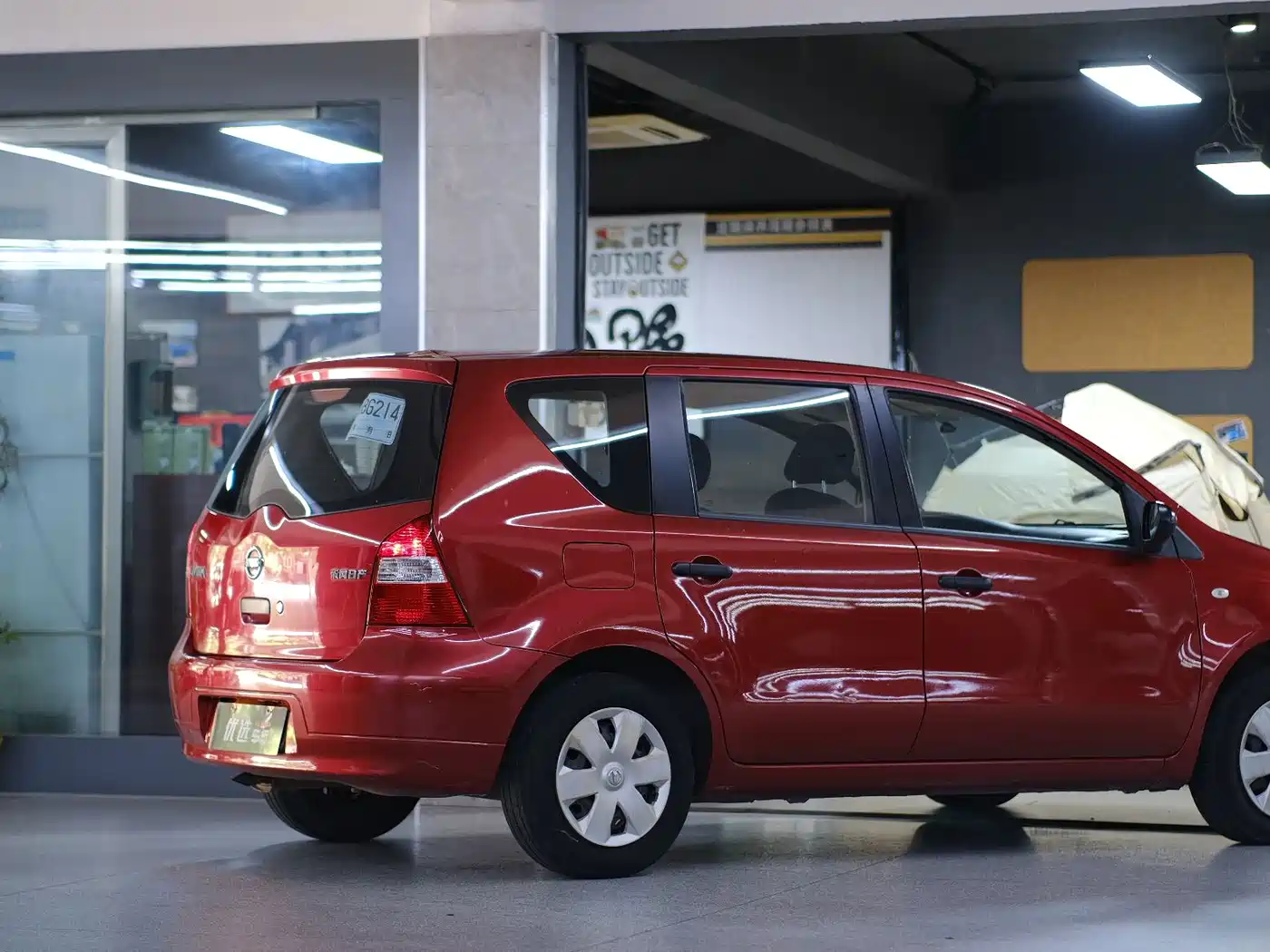 Nissan Livina 2012 2010 Model Joy Edition 1.6L Automatic All-round Type