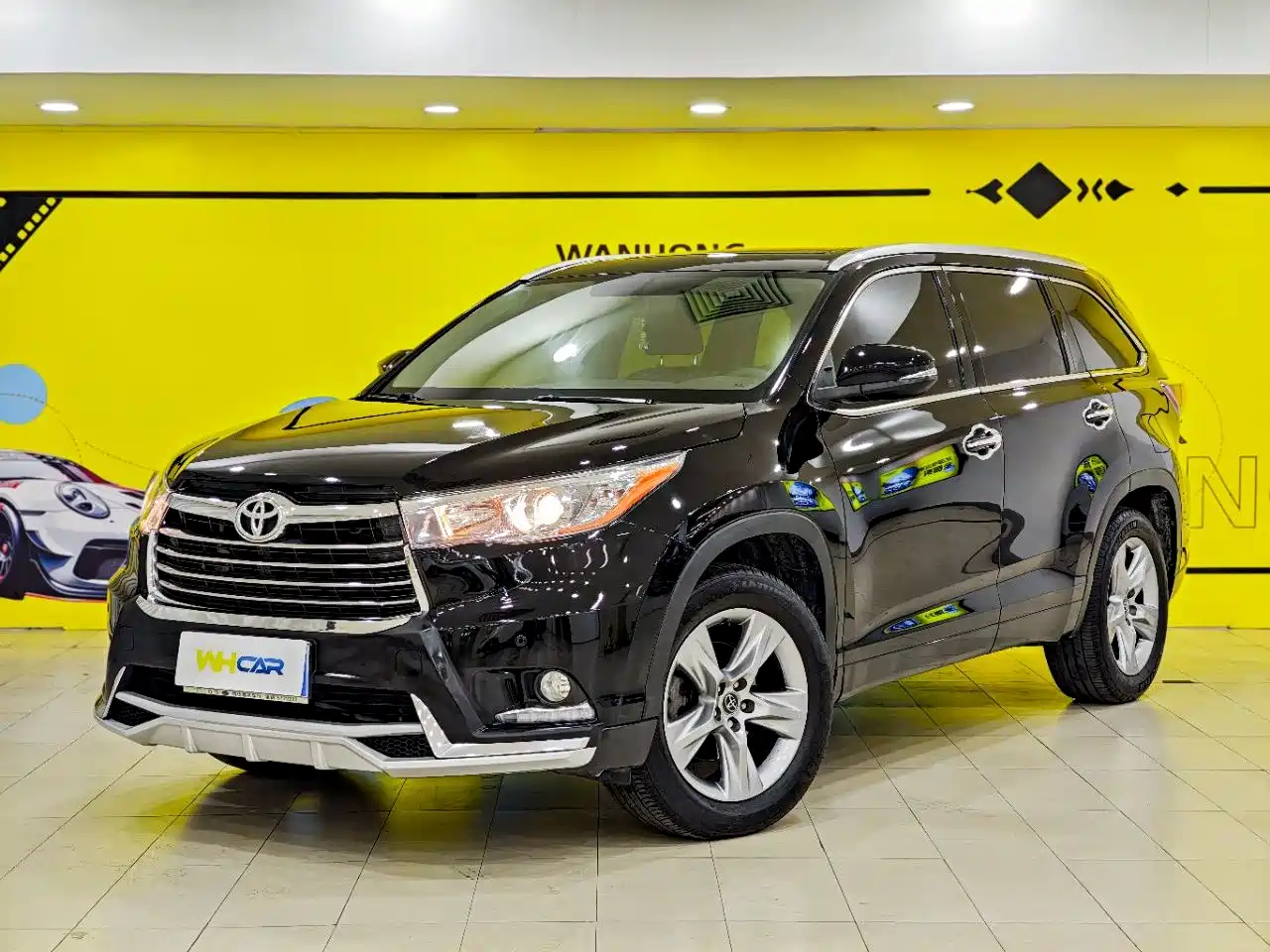 TOYOTA HIGHLANDER