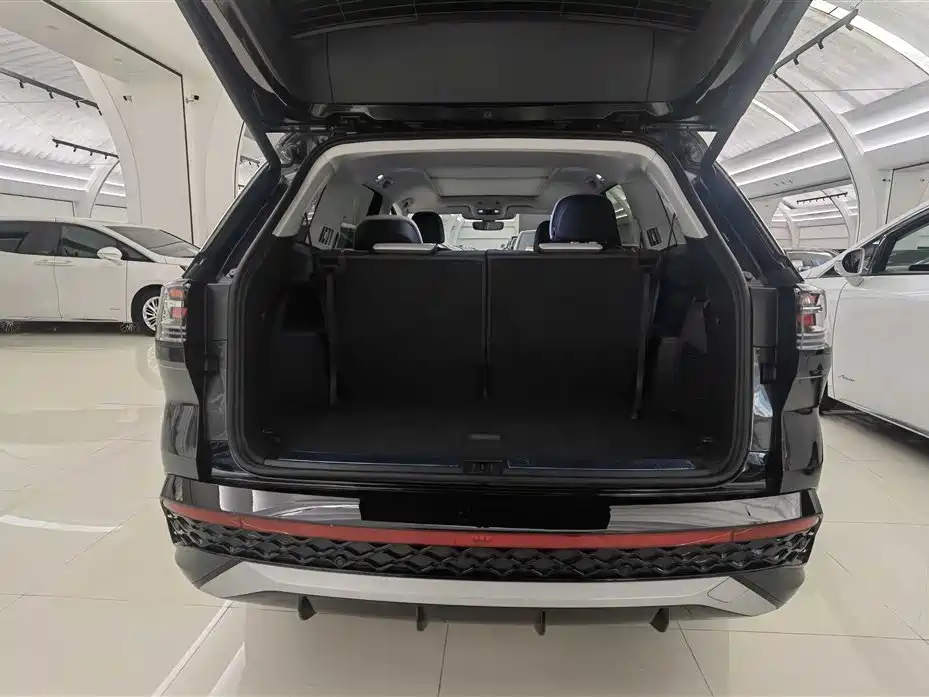 Volkswagen Talagon 2025 450TSI R-Line 6-Seater фото 18