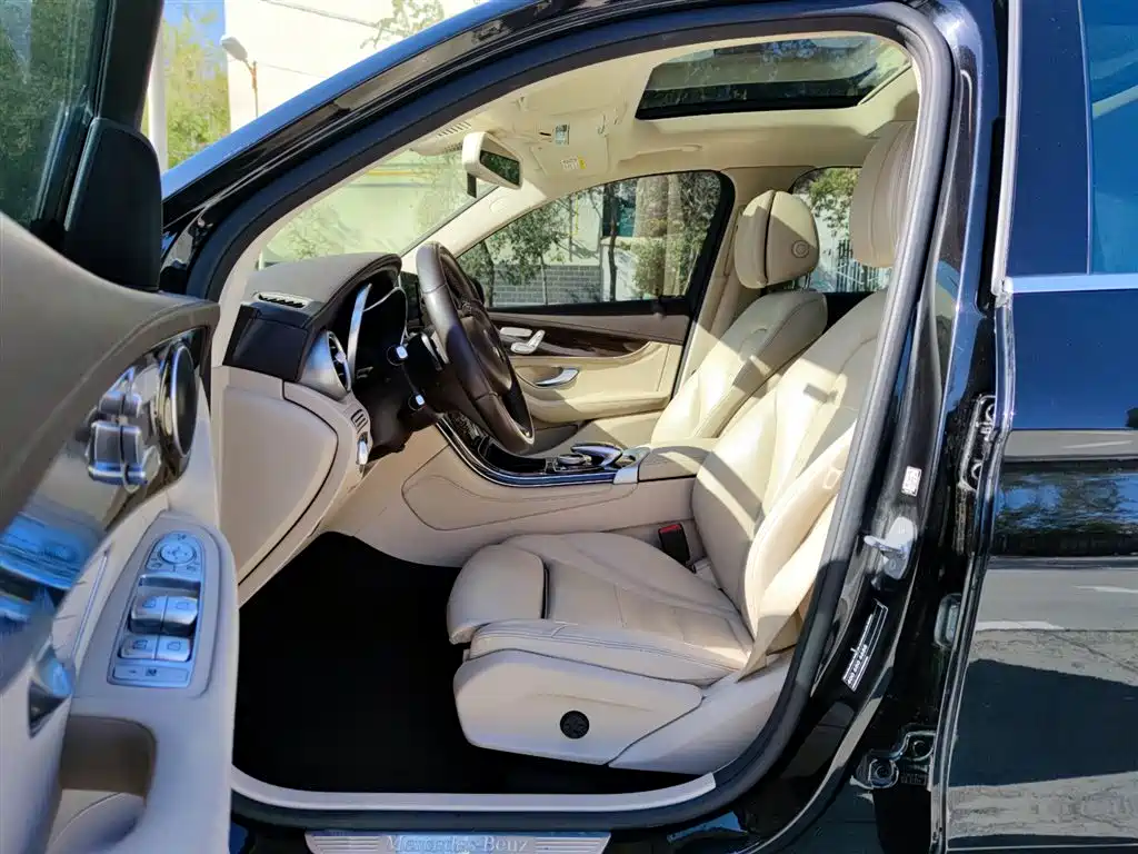 Mercedes-Benz GLC 2019 GLC 260 L 4MATIC Dynamic фото 7