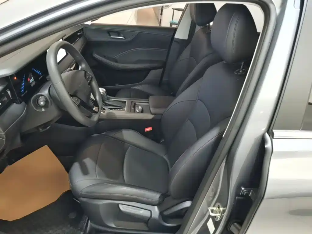Roewe i5 2025 2024 1.5L CVT Prestige Edition