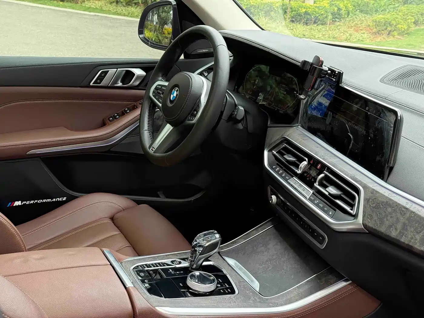BMW X5 (Import) 2021 xDrive40i M Sport Package фото 36