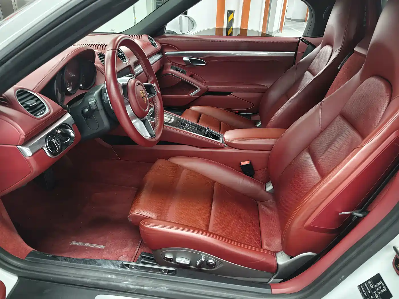 Porsche 718 2017 2016 Boxster 2.0T