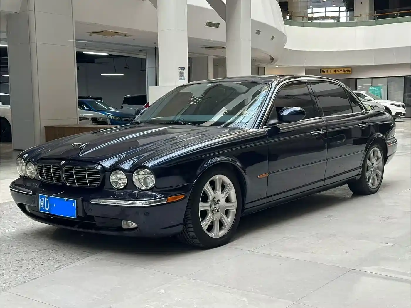Jaguar XJ 2004 Model XJ8 4.2