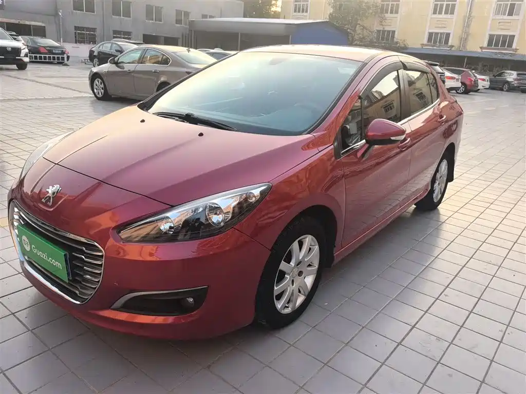 Peugeot 308 2014 Model Joy Edition Classic 1.6L Automatic Superior Style