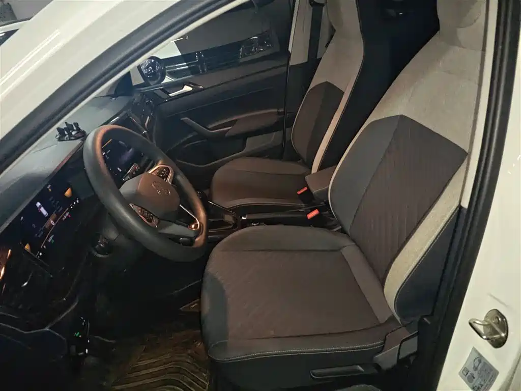 Volkswagen Lavida 2023 New Sharp 1.5L Auto Premium Edition фото 11