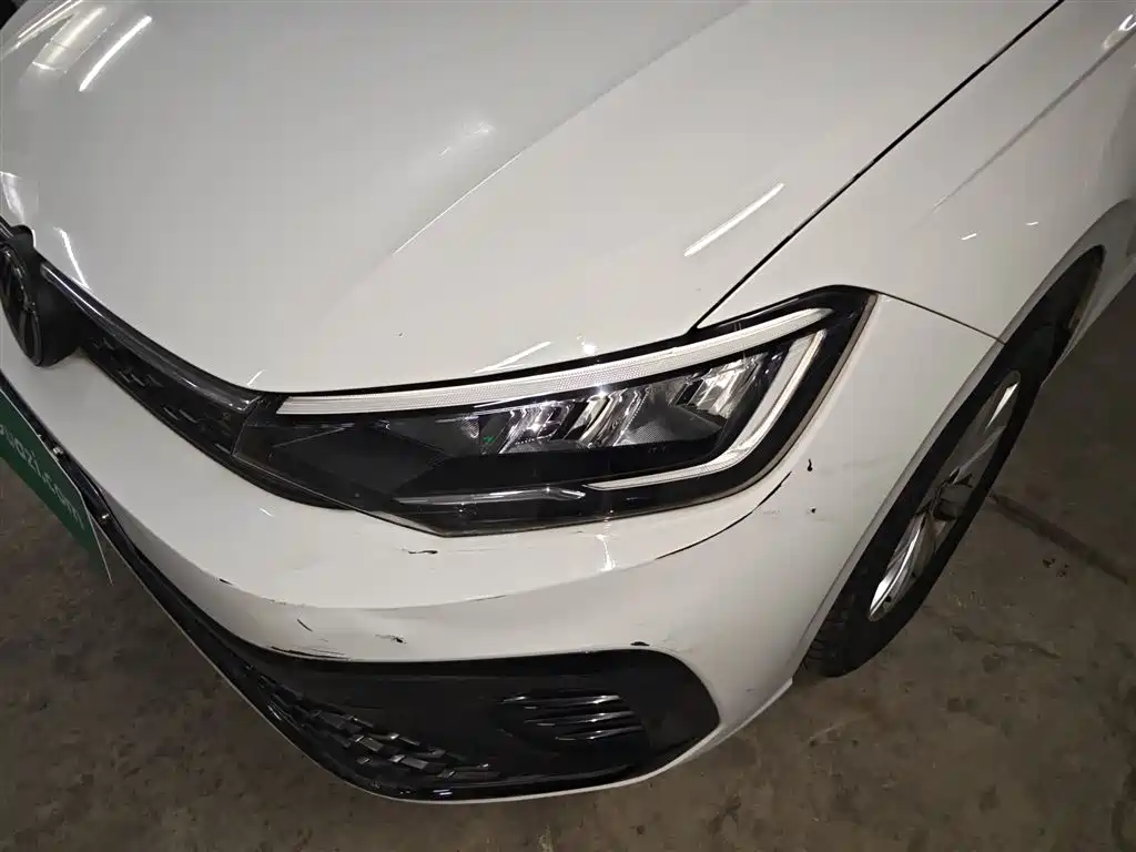 Volkswagen Lavida 2023 New Sharp 1.5L Auto Premium Edition фото 18