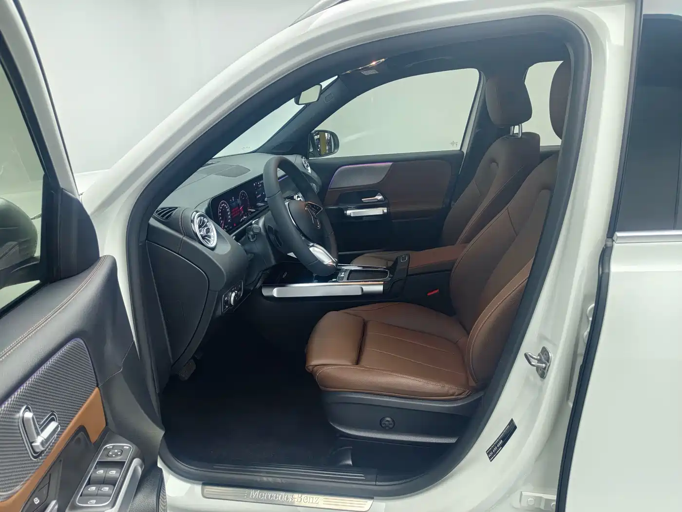Mercedes-Benz GLB 2025 2024 GLB 220 Dynamic