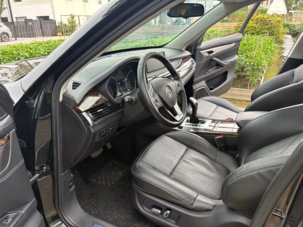 Hanteng Auto Hanteng X7 2017 2018 Model X7S 1.5T Automatic Premium Edition