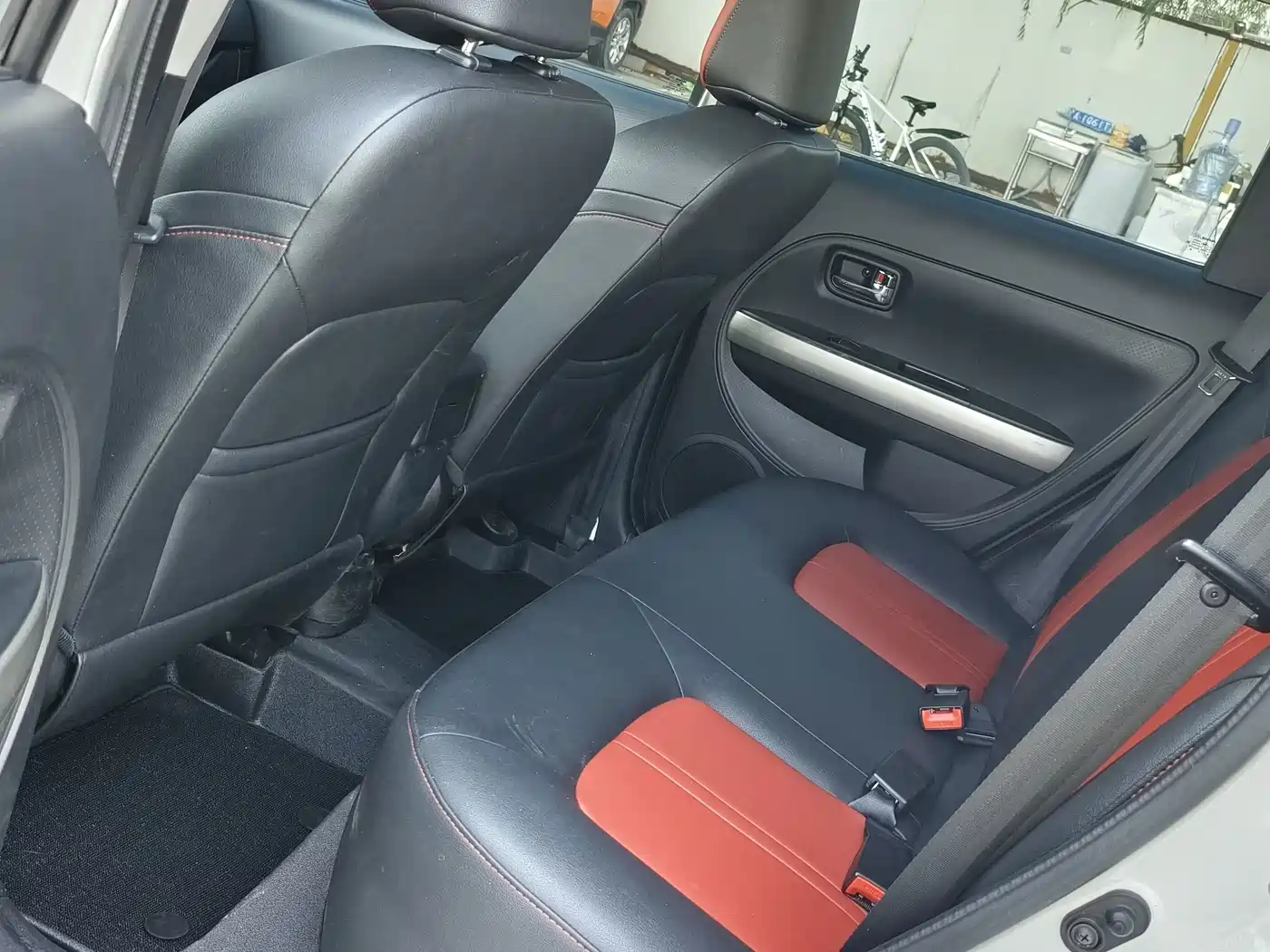 Haval H1 2016 2016 Red Label 1.5L AMT Luxury