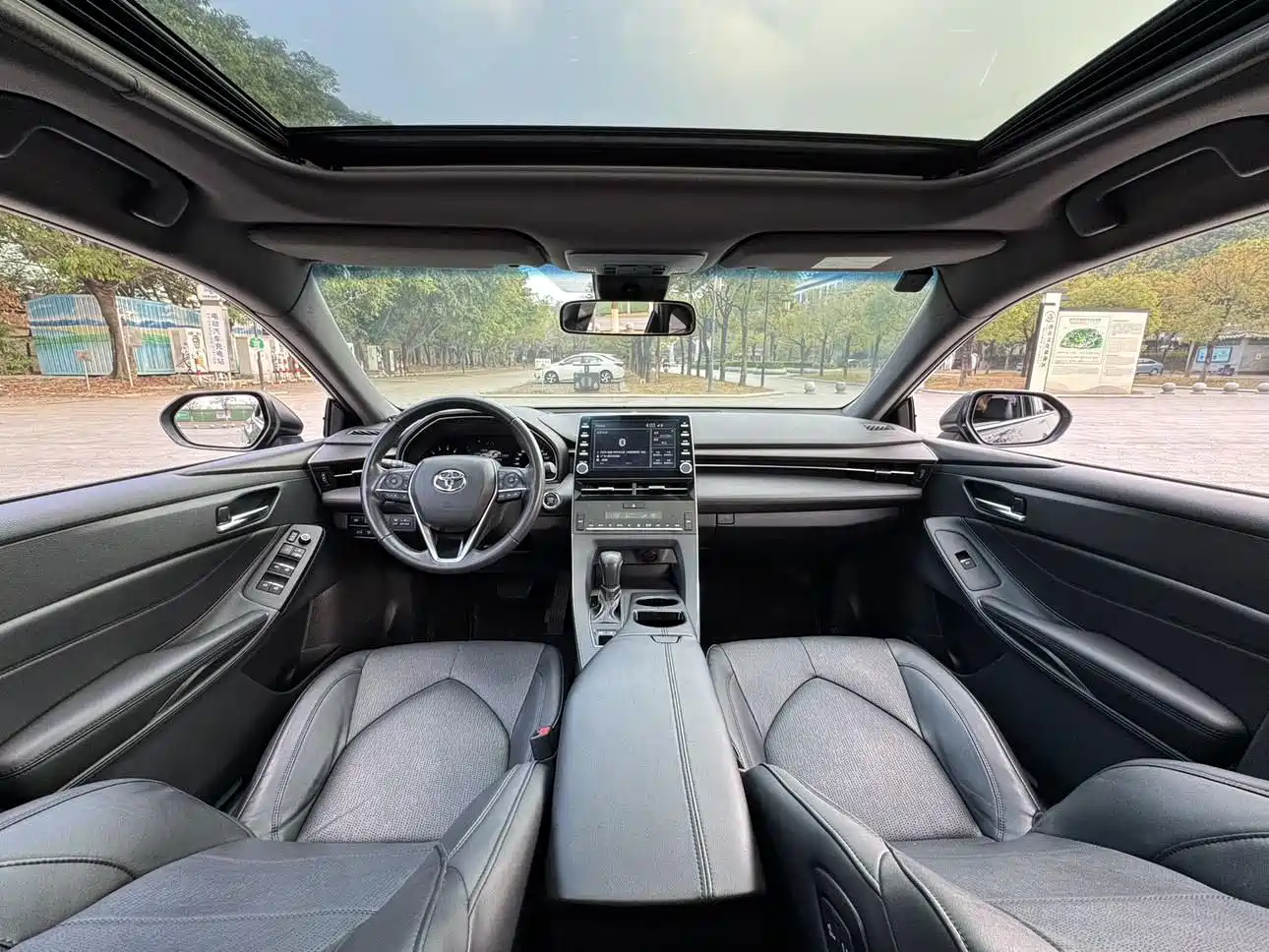 Toyota Avalon 2019 2.0L Luxury Edition (China VI) фото 9