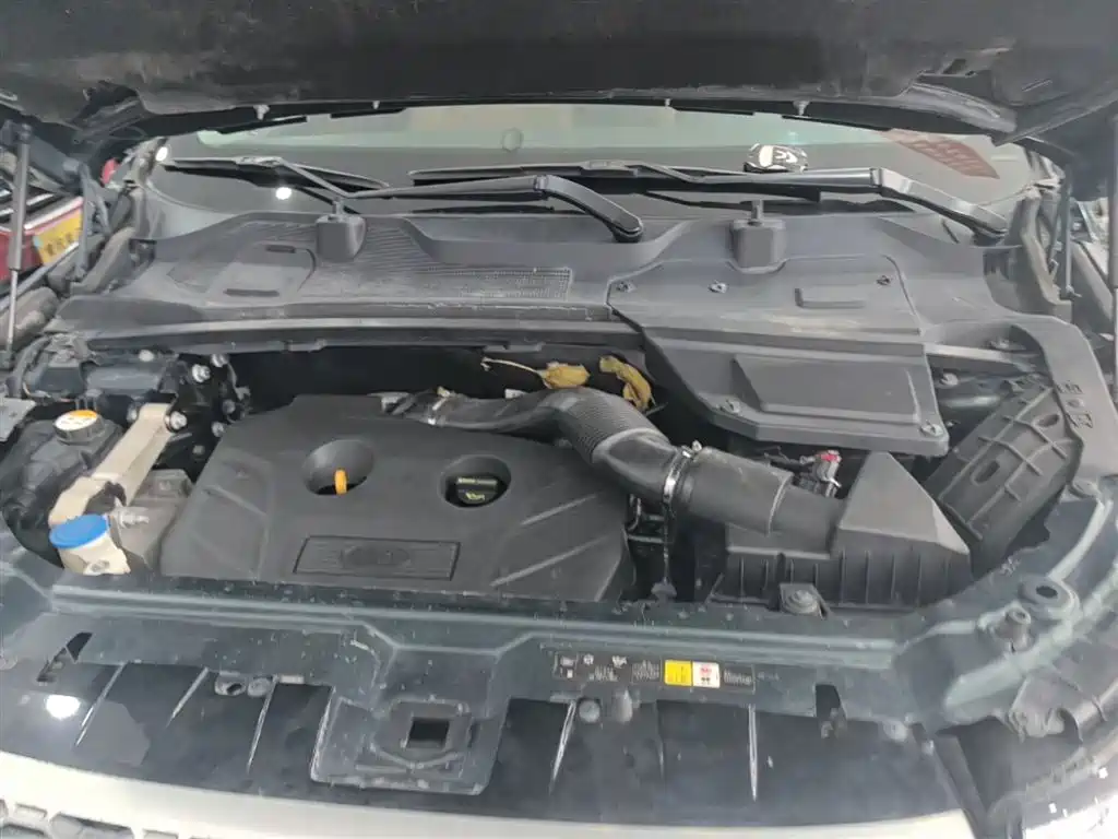 Land Rover Discovery Sport (Import) 2015 2.0T HSE Luxury фото 20