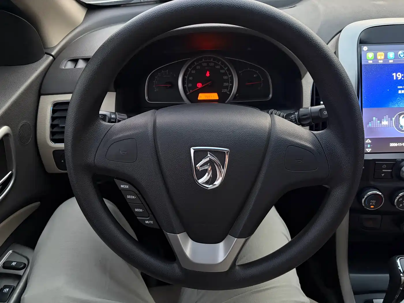 Baojun 630 2012 2012 1.5L DVVT Automatic Comfort