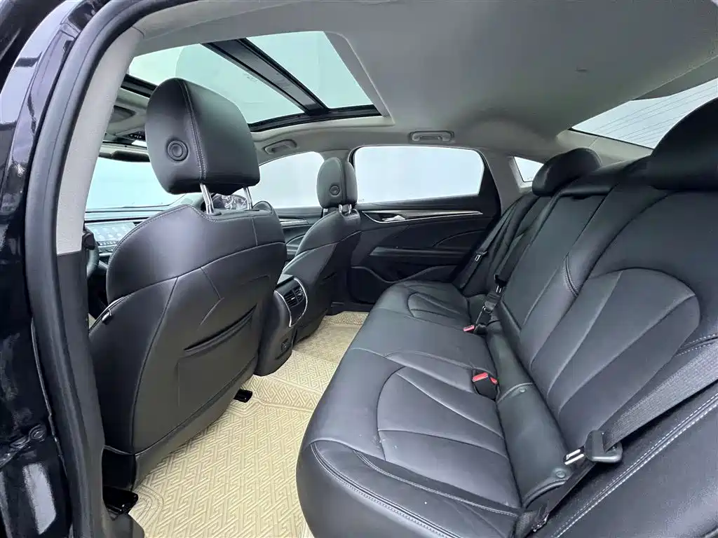 Buick LaCrosse 2022 652T Luxury фото 22
