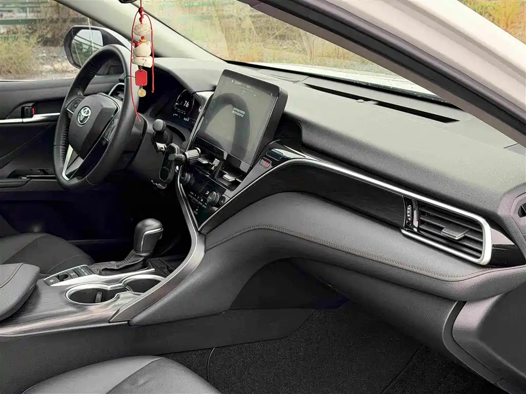 Toyota Camry 2022 2021 2.5G Luxury Edition