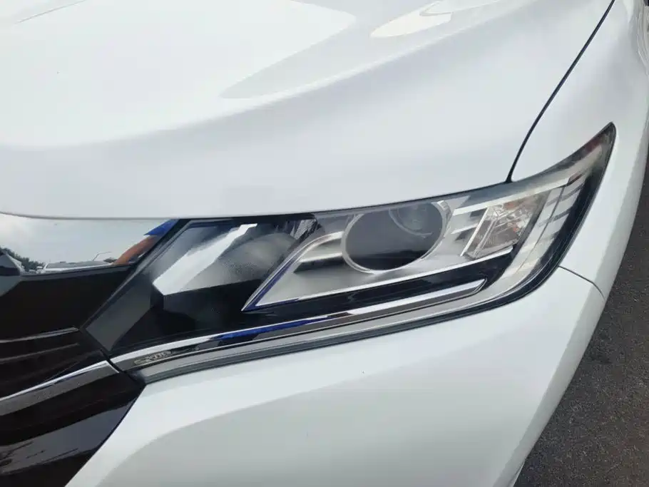Honda UR-V 2019 2017 240TURBO 2WD Classic Edition China V