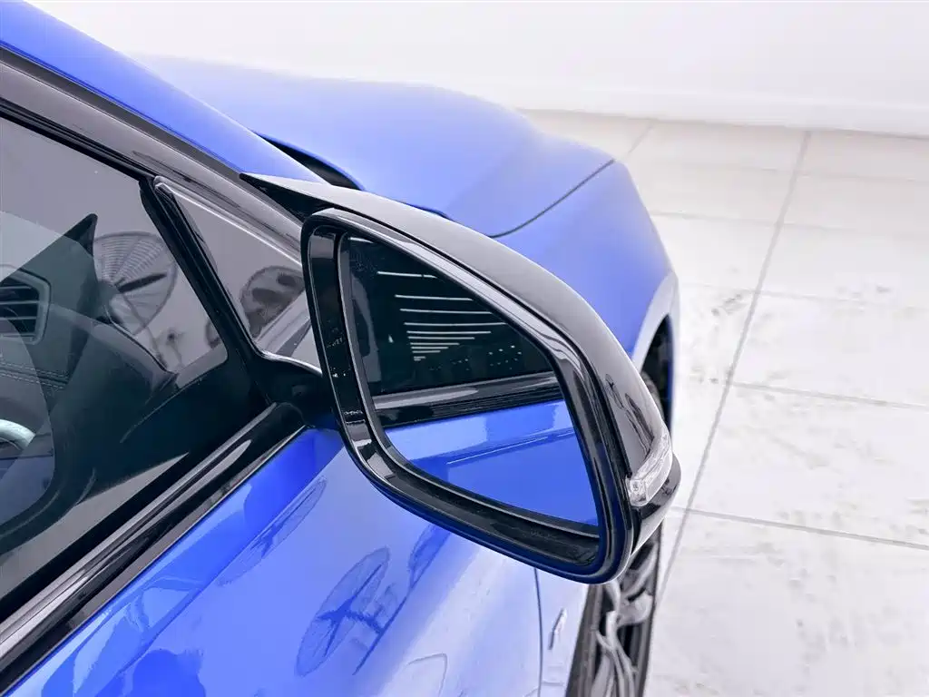 BMW 1 Series 2021 Facelift 125i M Sport Shadow Edition фото 11