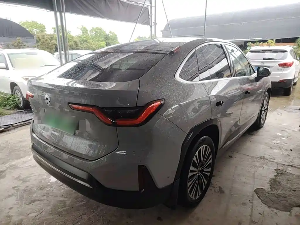 Фото 7 - NIO EC6