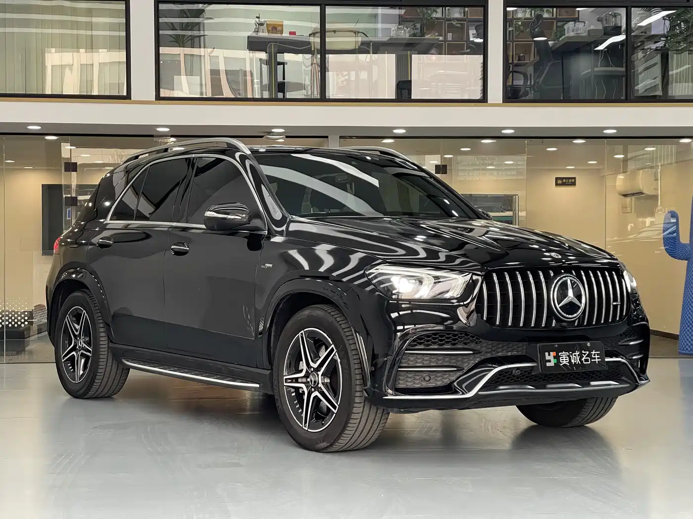 Mercedes-Benz GLE AMG 2020 AMG GLE 53 4MATIC+ фото 3
