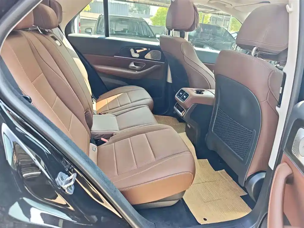 Mercedes-Benz GLE 2025 Facelift GLE 350 4MATIC Fashion Model фото 24