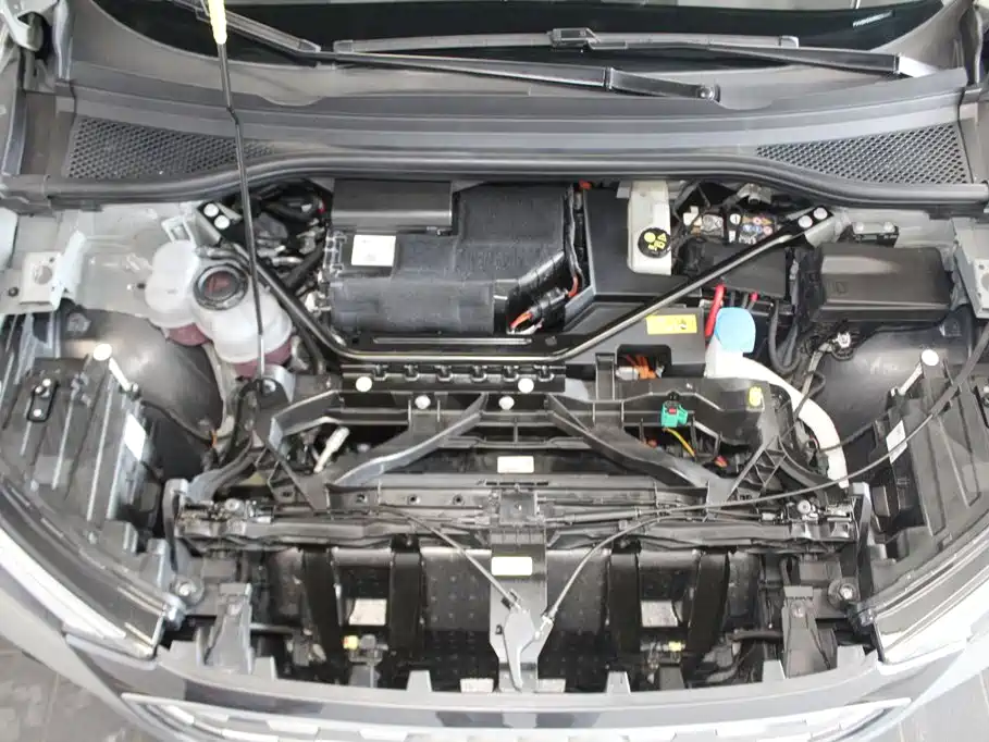 Photo 11 - Audi Q4 e-tron