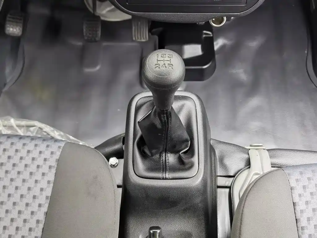 Wuling Motors Wuling Zhiguang 2025 2023 1.5L Utility 5/7-seater