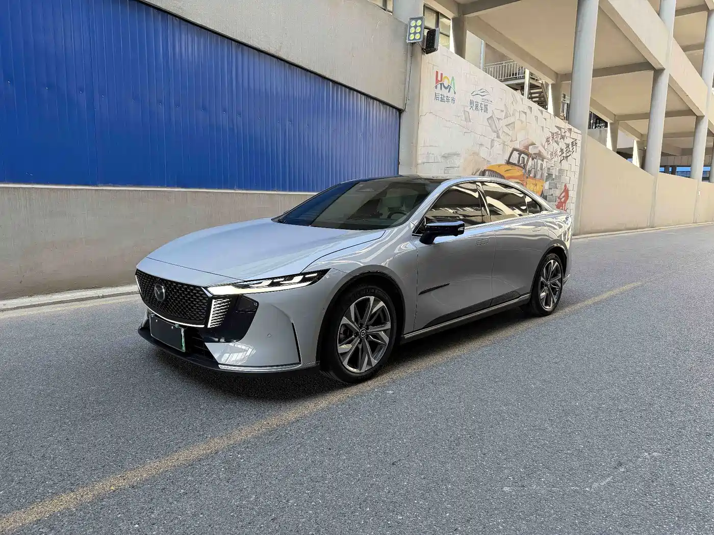 Mazda EZ-6 2025 2024 Extended Range 200 Premium Edition