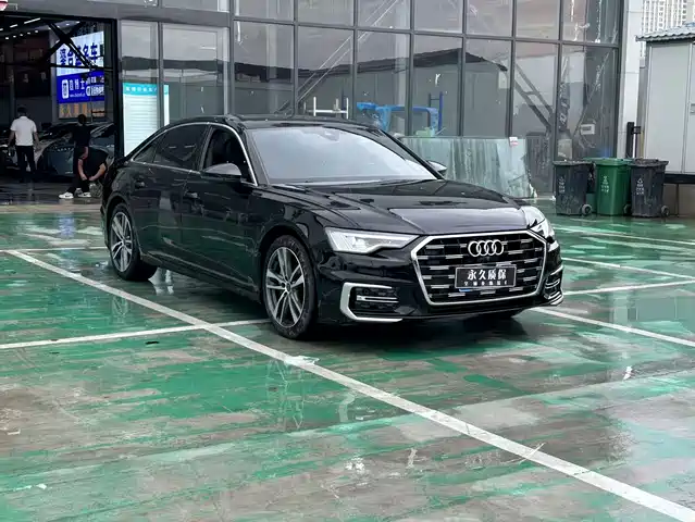 Audi A6L 2023 40 TFSI Luxury Dynamic — фото 3