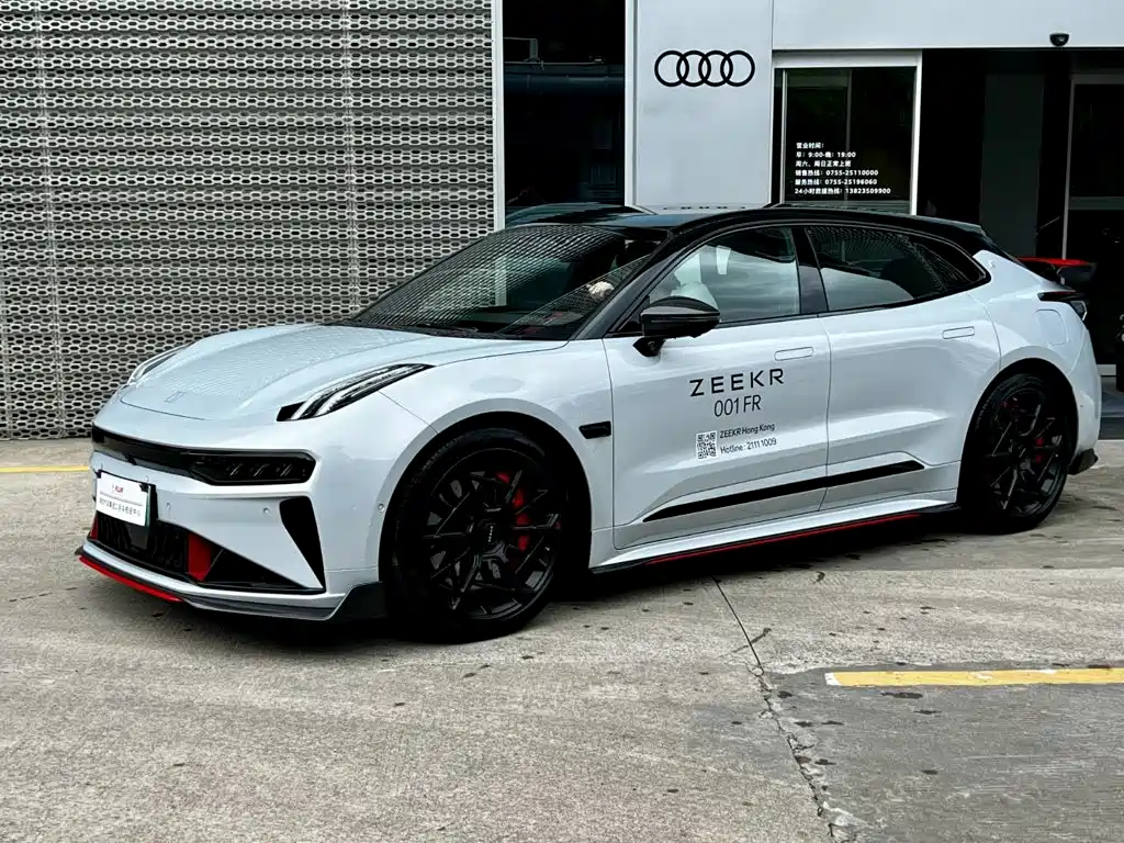 ZEEKR 001 FR