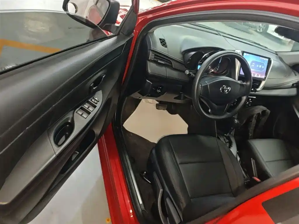 Toyota YARiS L Zhi Xuan 2016 Facelift 1.5E CVT Charming Edition фото 16